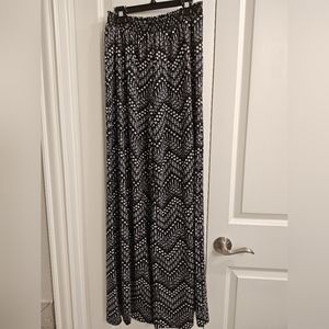 Black and White Flare Ladies Comfy Pant by Heartsoul